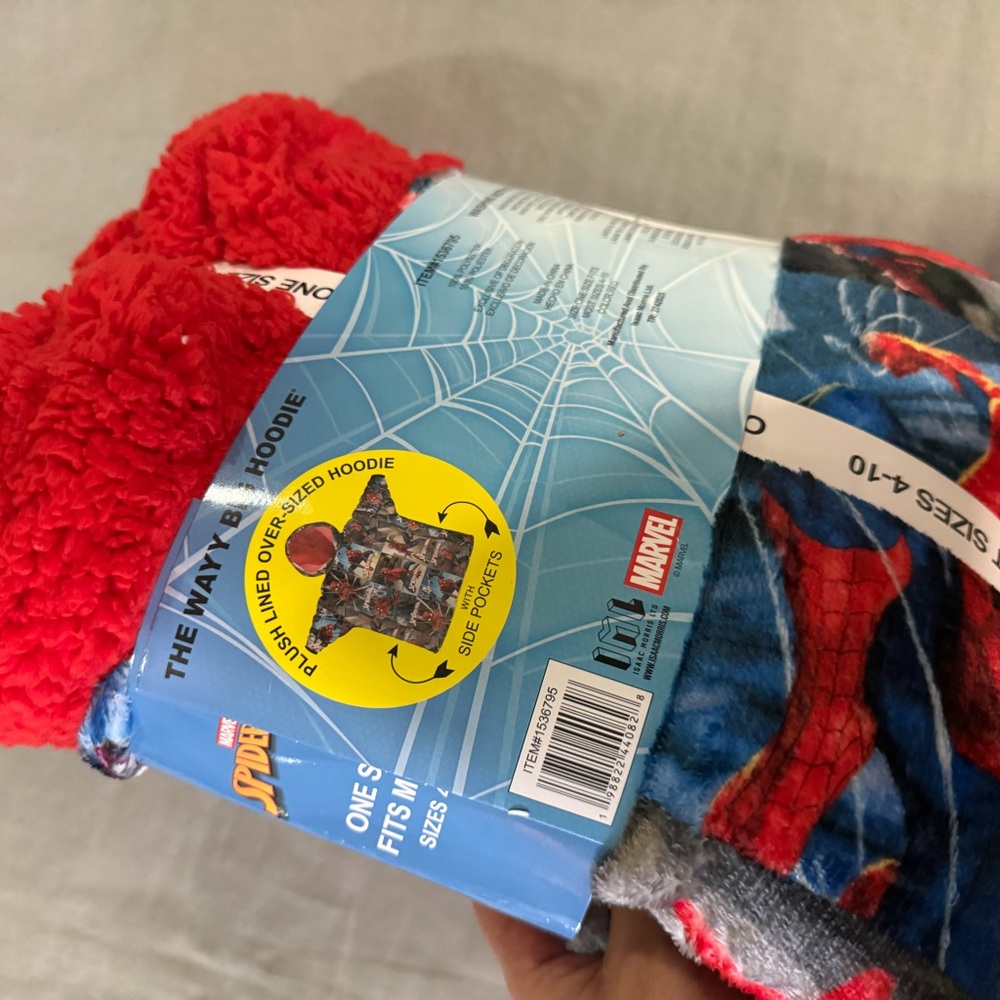 Marvel Spider-Man Oversized Hoodie Blanket - Red Blue Gray - Picture 4 of 4